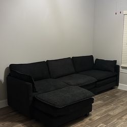 Black luxury couch brand new never used just too big for my space!