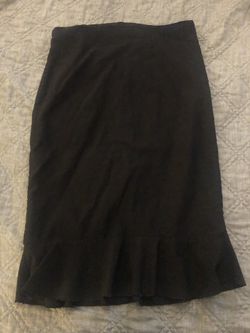 Midi pencil skirt with ruffle