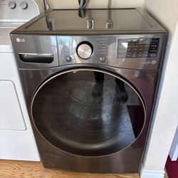 LG Turbowash 360 4.5 Cubic Feet