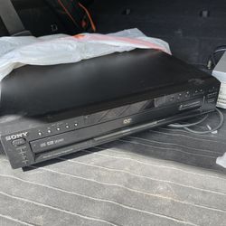 Sony DVD CD Player 5 Disc Changer Works Great!
