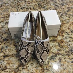 New a New Day Shoes Size 6.5