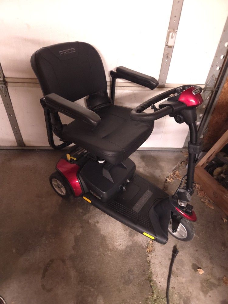Go-Go ULTRA Scooter