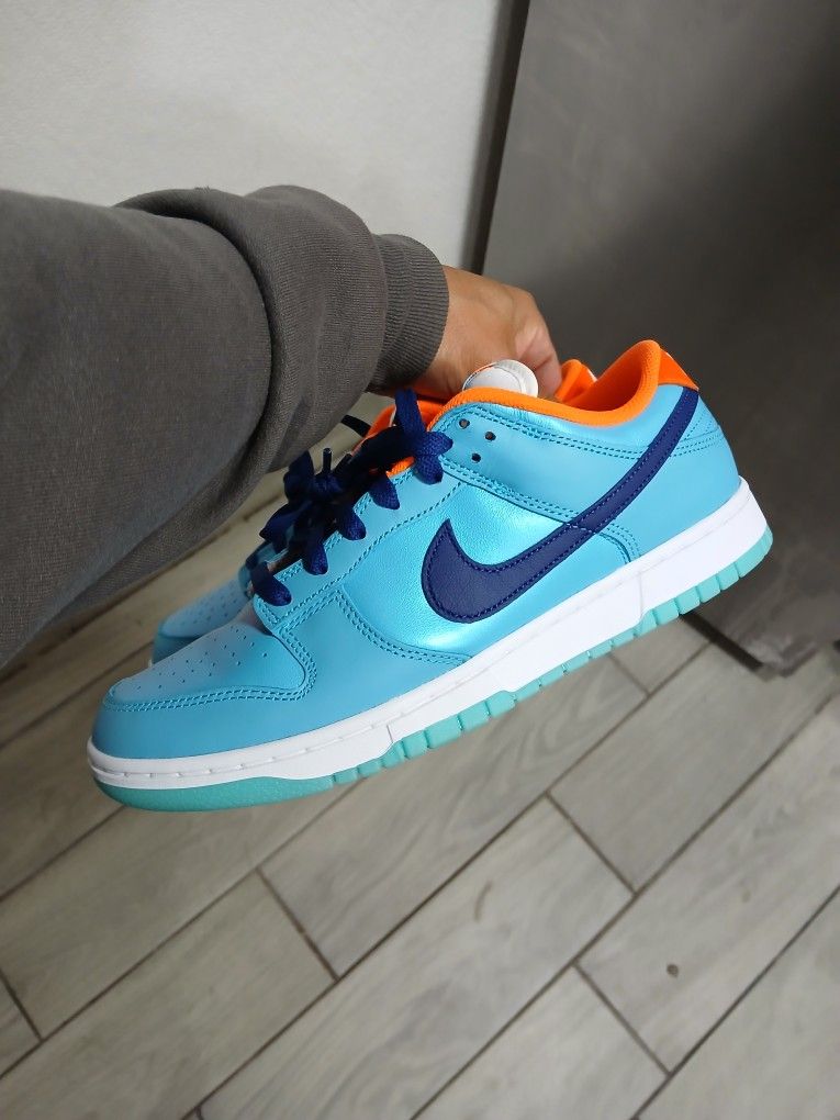 Nike Dunk Low SE