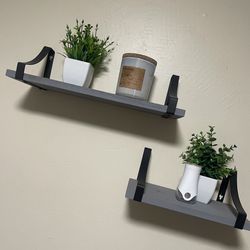 2 Wall Shelves / Grey 