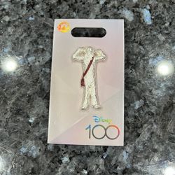 Disney 100 Anniversary Star Wars Chewbacca Pin.  Brand New On Original Card 