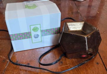 Scentsy warmer