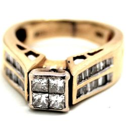 Ladies Diamond/14K Gold Engagement Ring