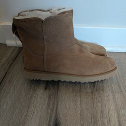 Ugg Boots Size 7
