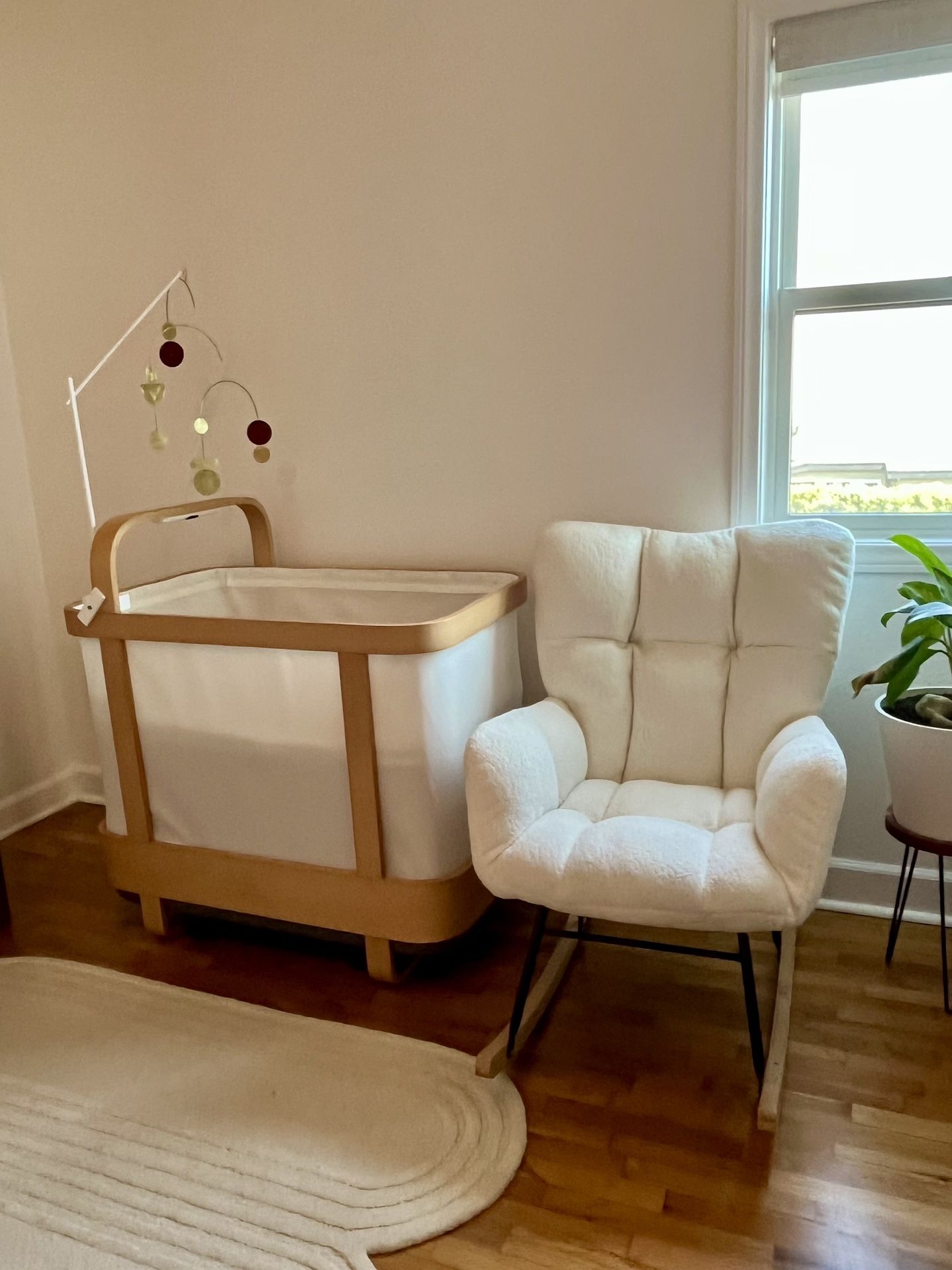 Rocking Chair- please read description !