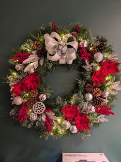 Handmade Christmas wreath with lights 30"