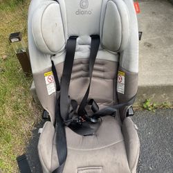 Diono Slim Fit Car Seat 30.00