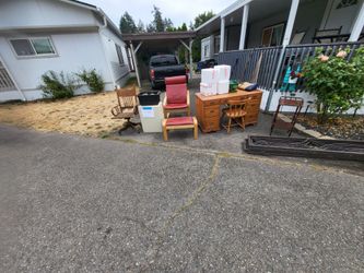 Desk and other items  free