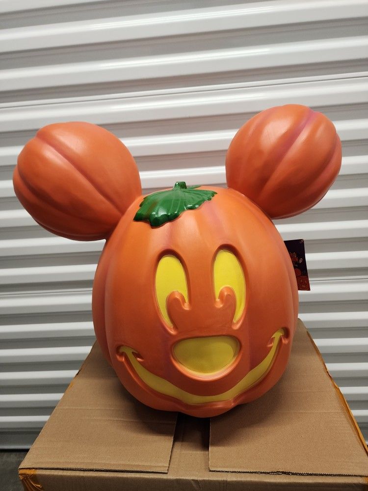 Mickey Mouse Light Up Pumpkin Disney Halloween 2022