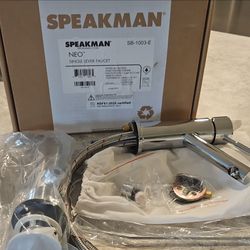 Speakman Single Lever Faucet. Polished Chrome Finish.