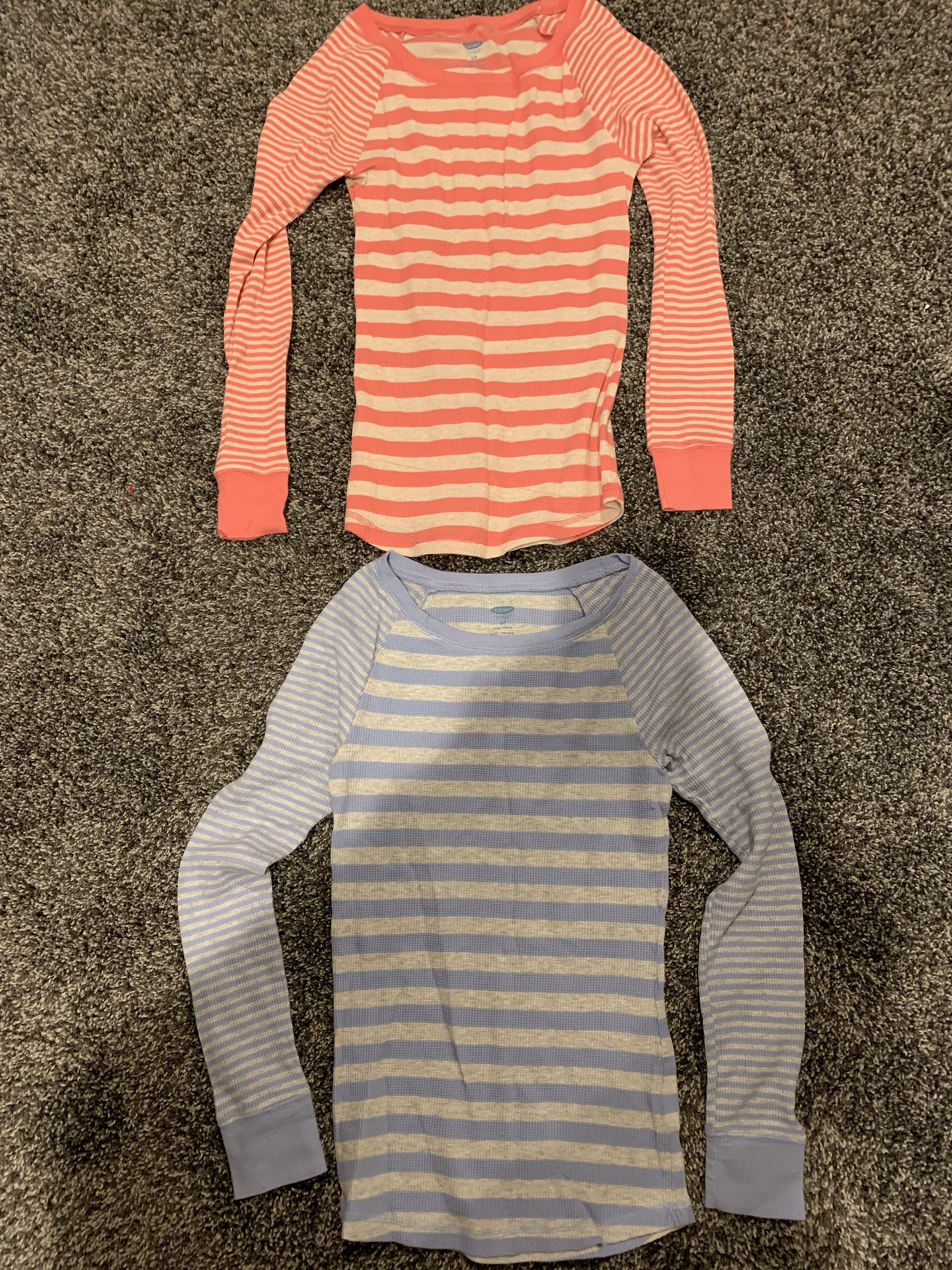 Women’s size small old navy new shirts