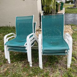 6 Outdoor Patio Pool Chairs 