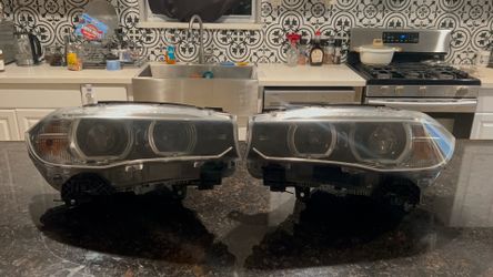2014-2018 BMW X5 OEM Adaptive Headlights Pair