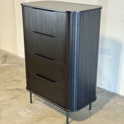 Sundays Easy Edge Standing Dresser (Black)