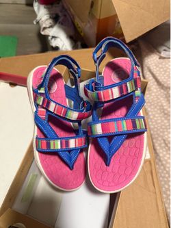 Girls Sandals Sz2
