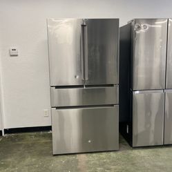 Bosch four-door French door refrigerator ZG