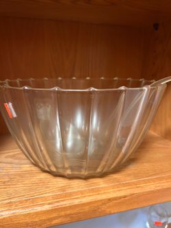 Glass punch bowl