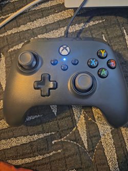 Xbox controller (wired)