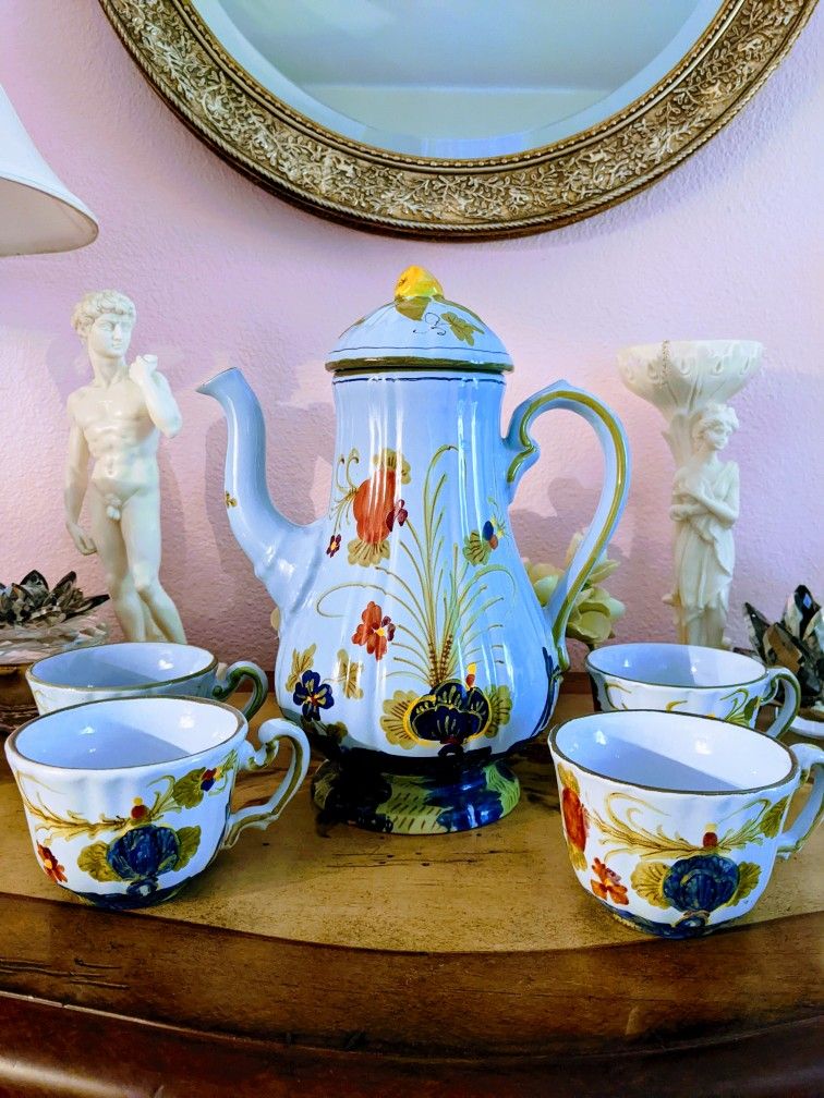 Vintage The Faenza “Garofano”FAENZA-CARNATION: Collection. Italy
