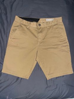 Volcom shorts