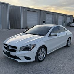 2015 Mercedes Benz CLA250