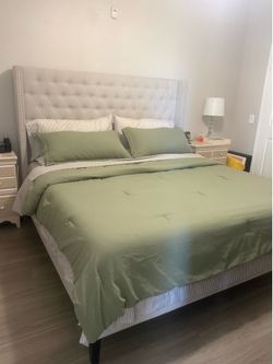 King bed frame