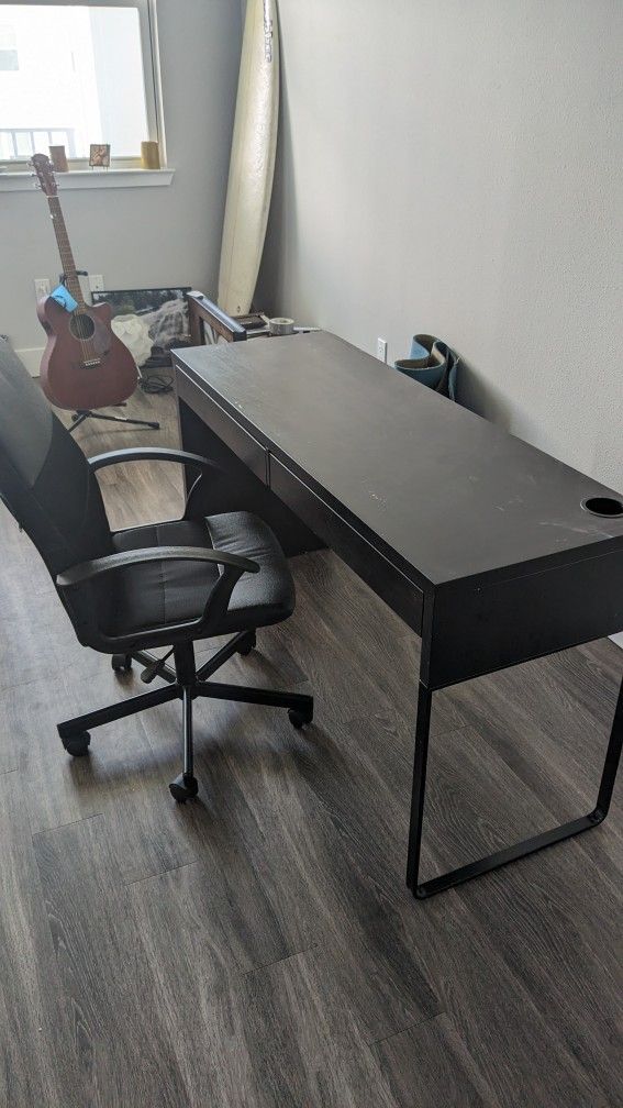 Desk And Chair