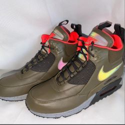 New Nike Air Max 90 Sneakerboot Waterproof Dark Loden Crimson 684714-300 (Size 9.5) , No Box