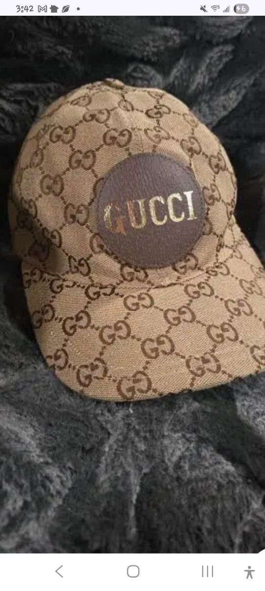 True Authentic Gucci Hat New XL