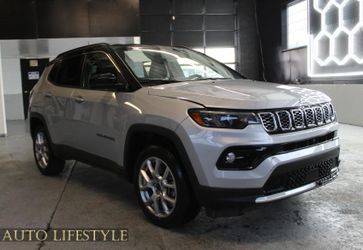 2025 Jeep Compass