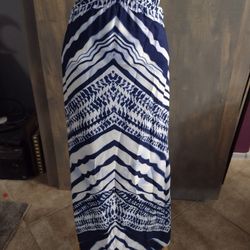 Chico's blue white patterned maxi skirt size 2 (US 10)
