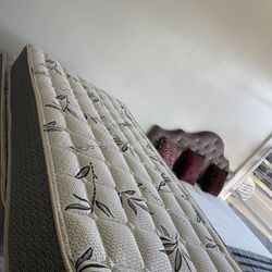 Twin Mattress 