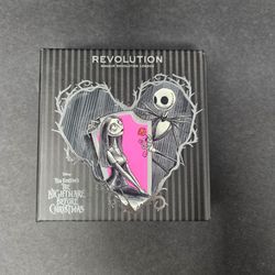 Makeup Revolution Nightmare Before Christmas Palette