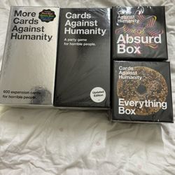 Cards Against Humanity Bundle 
