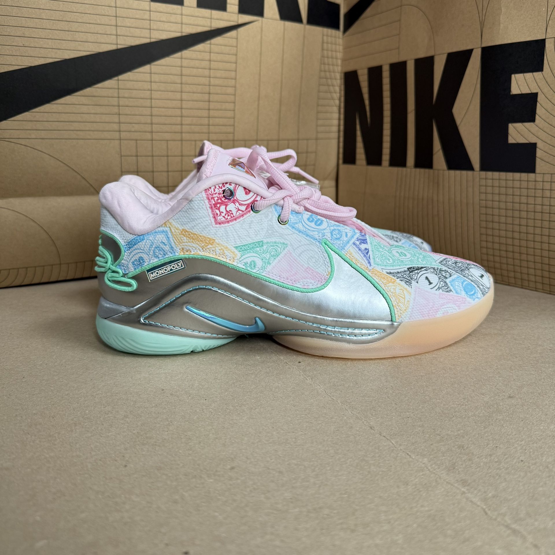 Nike LeBron XXII 22 'Monopoly' Basketball Shoes FZ1097-100 Mens 9