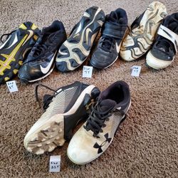 Used Baseball Or Softball Cleats 