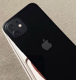 Apple iPhone 12 5G