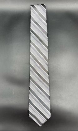 Calibrate 100% Silk Mens 3" Neck Tie Gray Stripes Made in the USA
