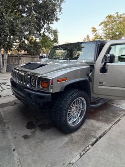 Hummer h2