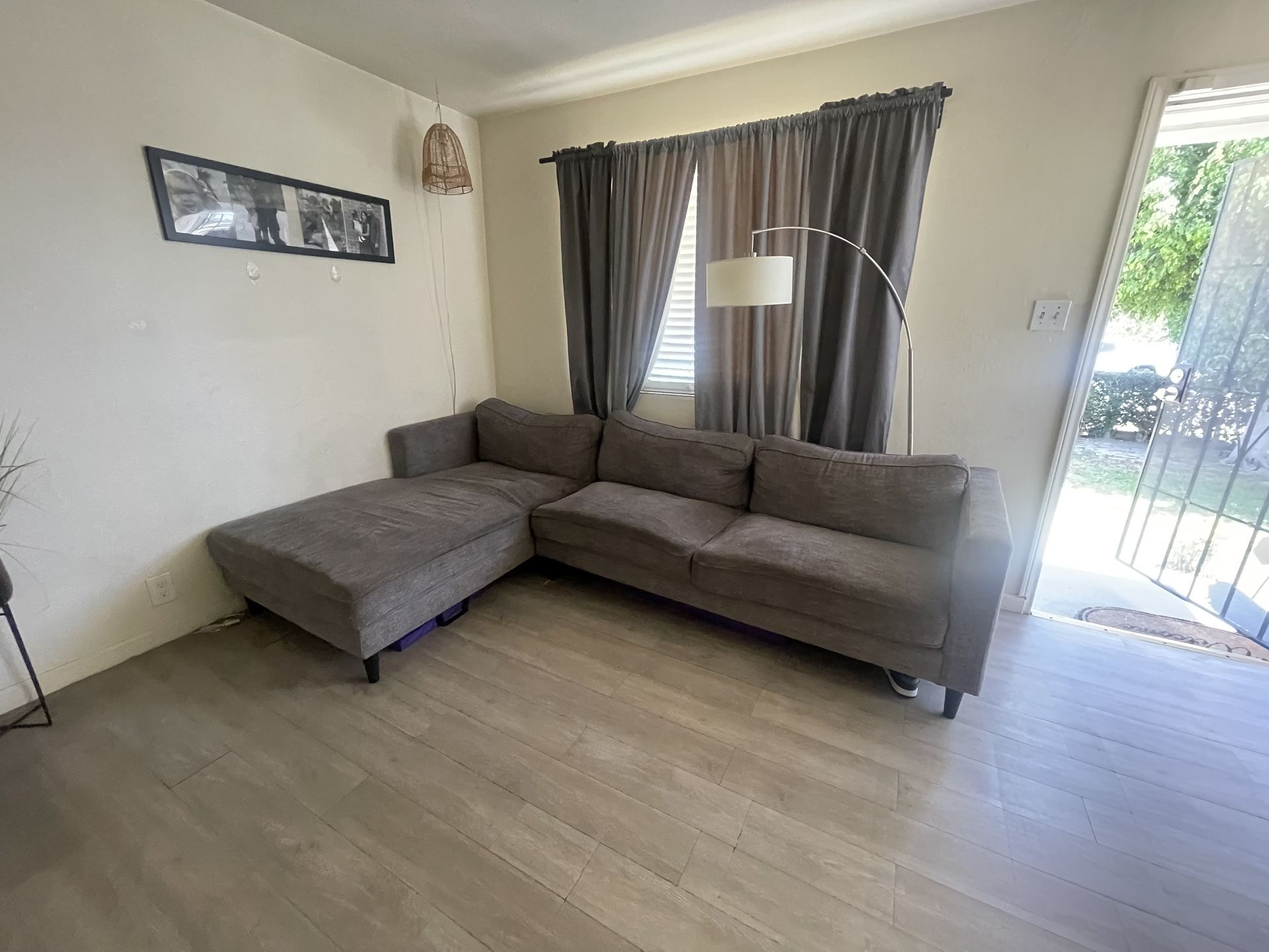 Sectional couch