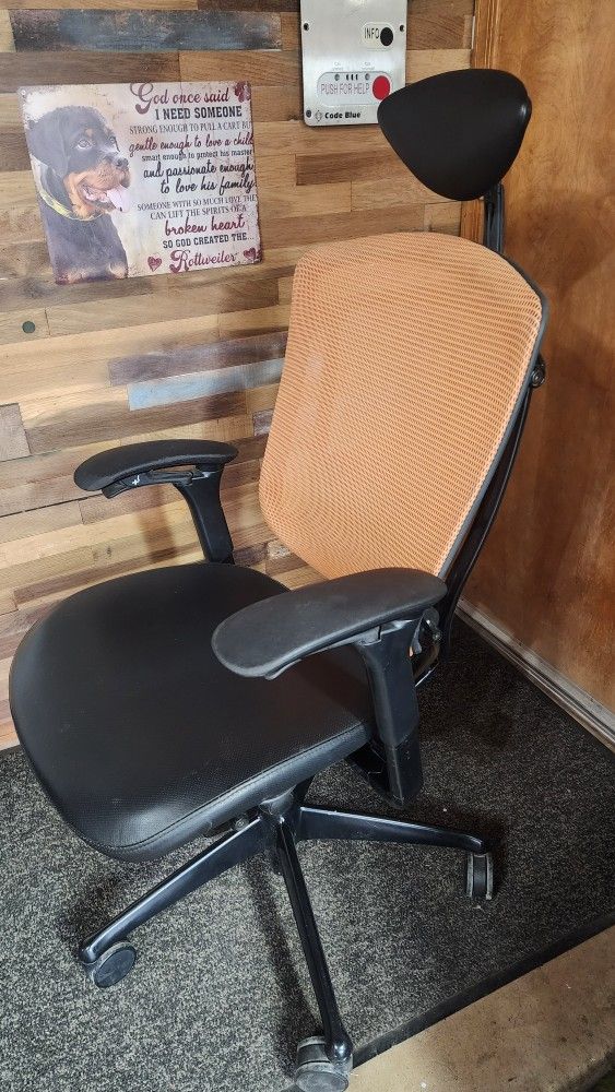 Office Chairs Nuova Contessa 