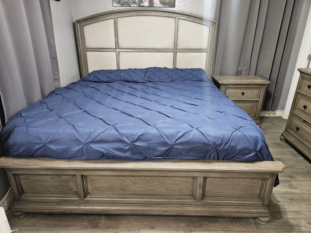 Bedroom Set