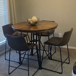 Dining Table And 4 Chairs