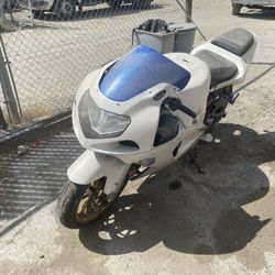 2003 Suzuki Gsxr 600