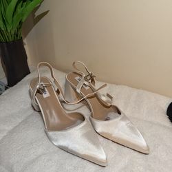 Elegant White Heels – Be Mine – Brand New