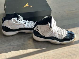 Jordan 11 Retro - Concord (2018) - 7Y